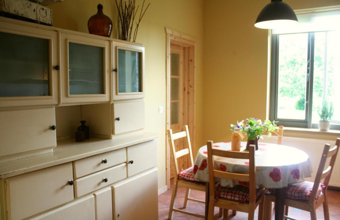 Forsthof Niendorf Apartment Teterow Ruang foto